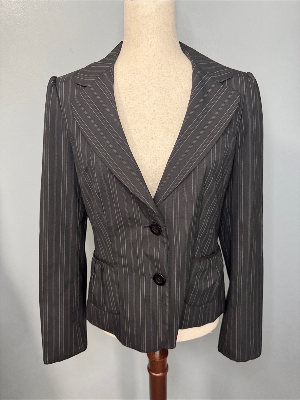 Semantiks Women's Black Pinstripe 2 Button Blazer Sz 6